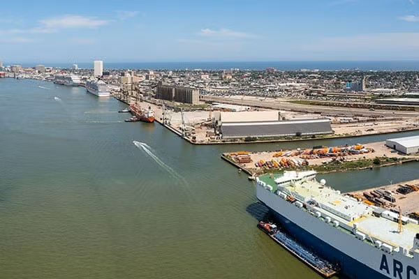 Stabilis to Supply 188,000 M3/Year of LNG for Galveston Bunkering