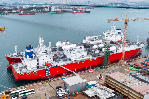 Exmar Takes Delivery of First Oceangoing Ammonia-Fuelled Ship