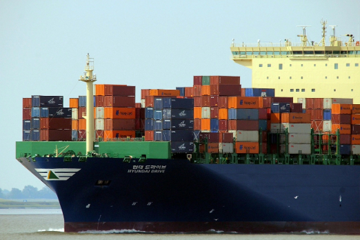 Far East-Europe Spot Container Freight Rates Under Pressure Despite Ship Shortage