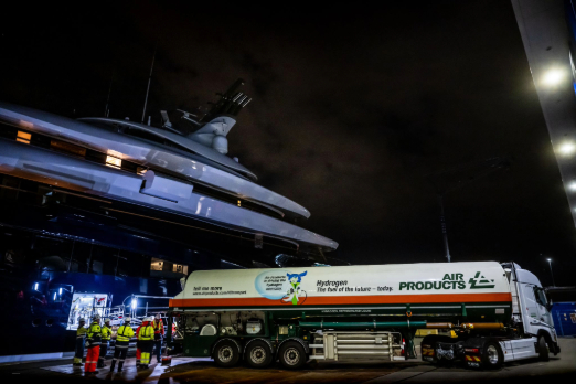 Port of Amsterdam Hosts First Hydrogen Bunkering Operation