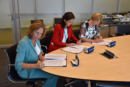 Port of Rotterdam Eyes Shore Power on an "Industry First" Scale