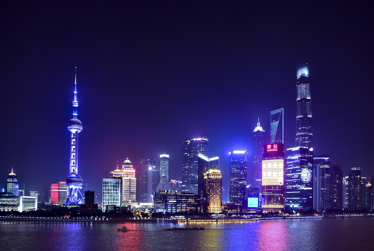Island Oil Arrests Cruise Ship in China Over Bunker Payment Dispute