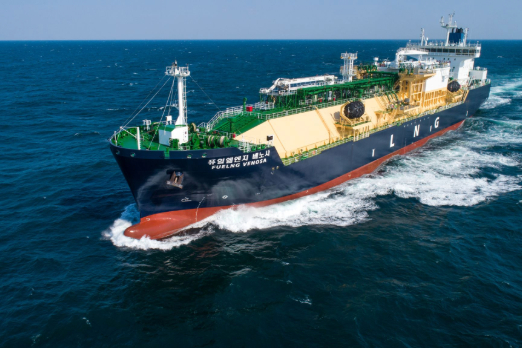 FueLNG Completes 800th LNG Bunkering Operation in Singapore