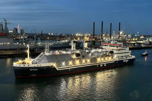 Brittany Ferries Completes First LNG Bunkering in UK Port