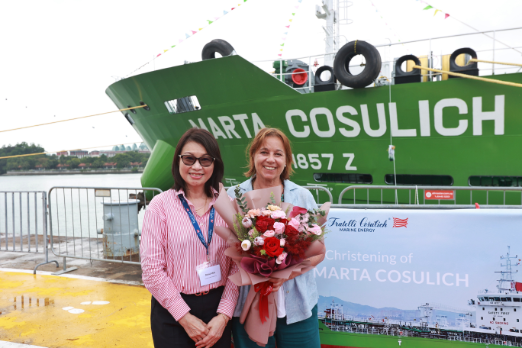 Singapore: Fratelli Cosulich Launches Methanol Bunkering Tanker