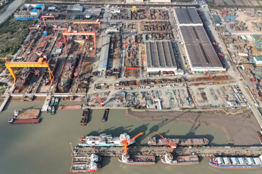 Chinese Shipbuilder Sees Growing Demand for LNG Bunkering Vessels