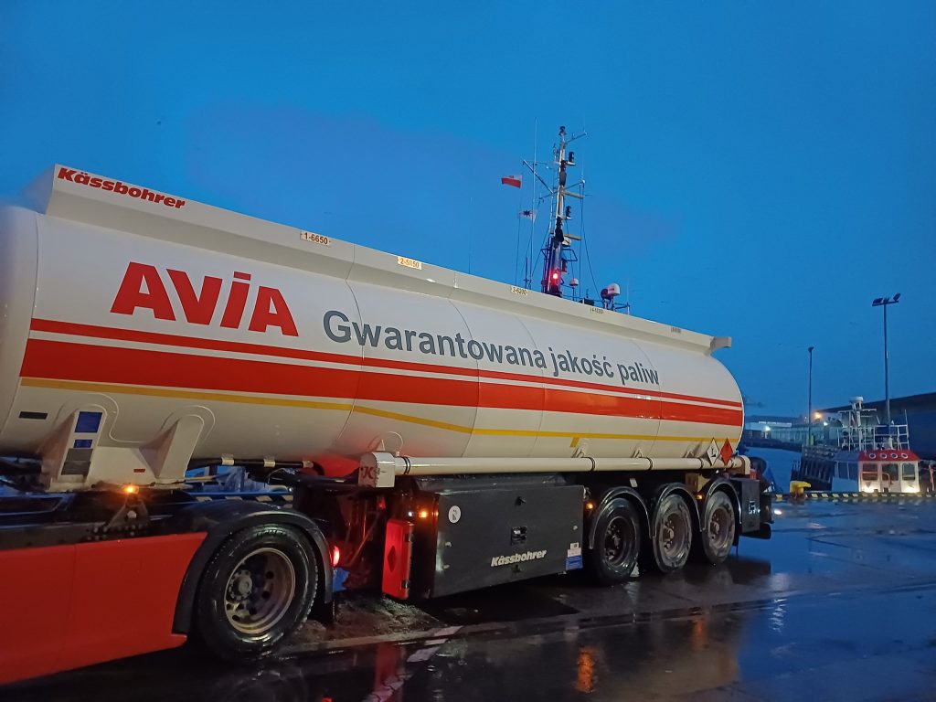 Unimot Group Expands to Polish Bunker Market
