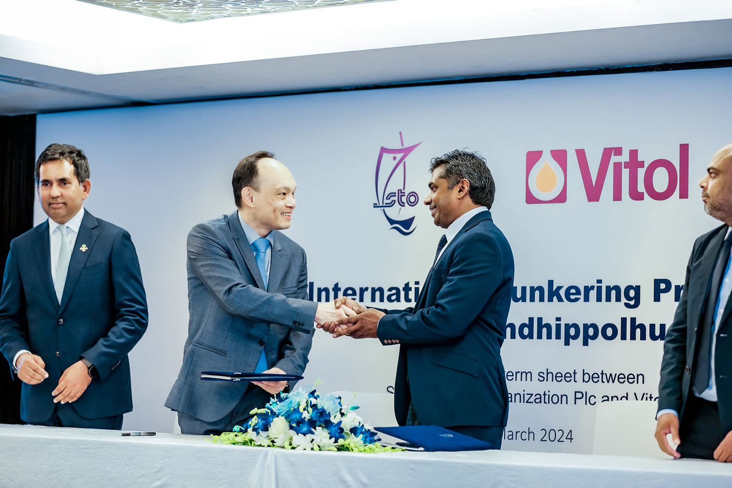 Vitol Signs Maldives Bunkering Partnership Deal