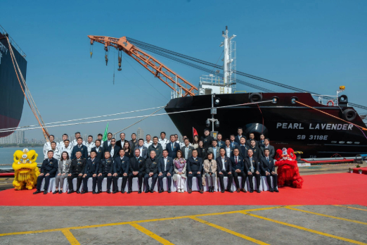 TFG Marine to Operate Methanol Bunker Vessel in Singapore Next Month