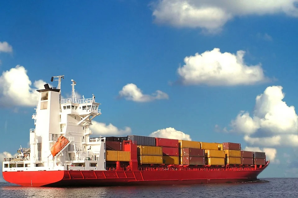 Consultants to Promote Carbon Credits for Shipping