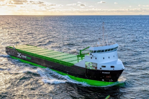 Rottneros Extends Deal with ESL Shipping's Unit to Use Hybrid Vessel