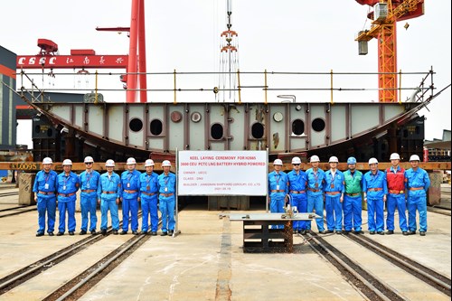 UECC to Receive LNG/Battery Hybrid Ships From Later This Year