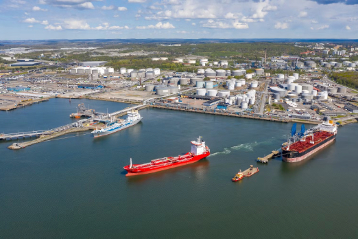 Swedish Biomethane Fuels Ship at Port of Gothenburg