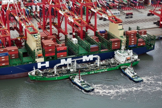 Hydrogen Makes Comeback as April Sees Strong Alt-Fuel Vessel Orders: DNV
