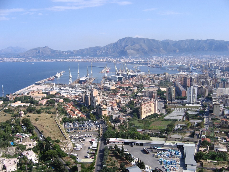 LNG-fuelled Newbuild Ferry for Domestic Sicilian Routes