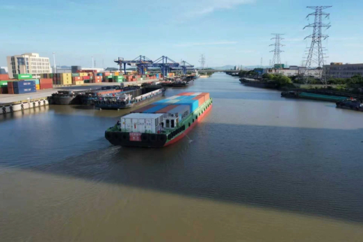 Duo Partner on Inland Electric Vessel Charging in China