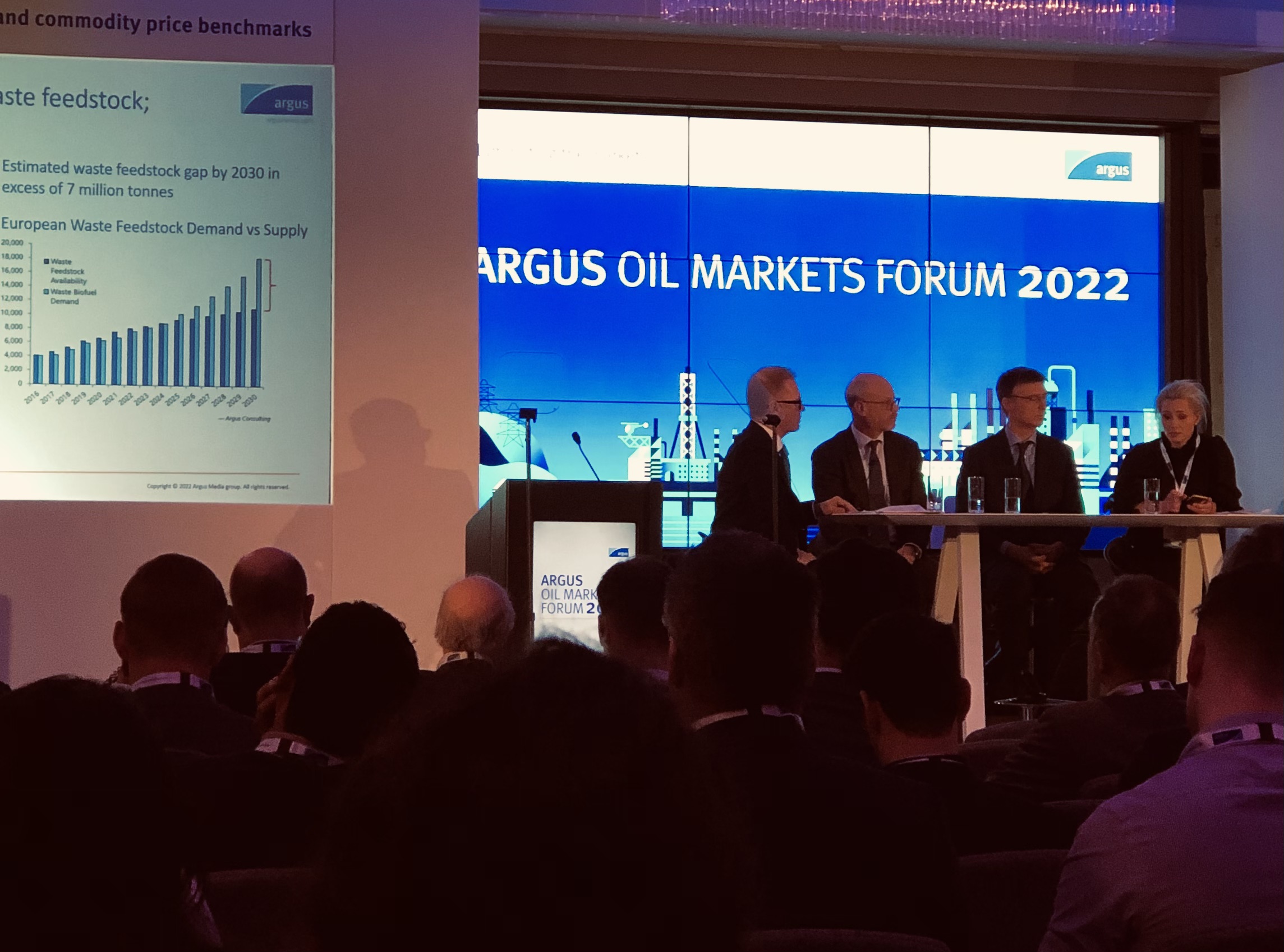 Benchmark Change Sparks Debate at London's IE Week