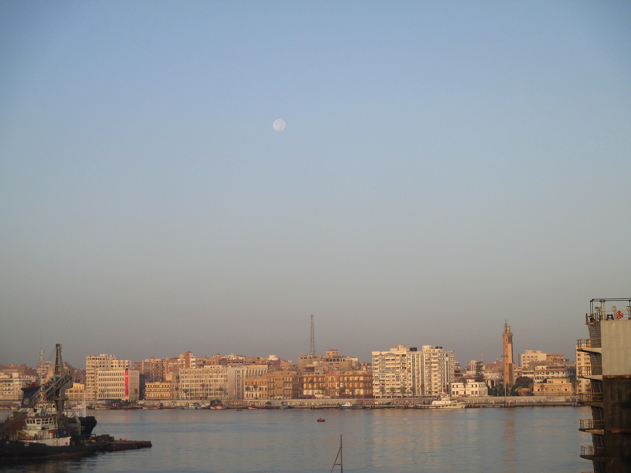 Suez Canal Authority Clarifies Position on Open-Loop Scrubbers