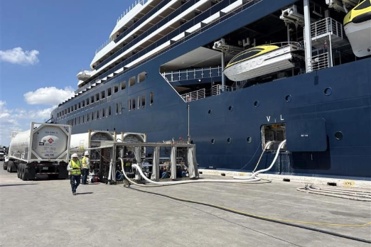 First Shore-to-Ship LNG Bunkering Completed at Florida's Port Everglades