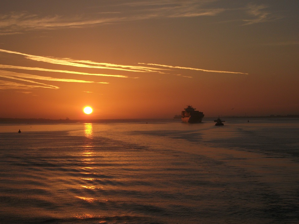 Include International Shipping For Greater Carbon tax Take, T&E tells UK
