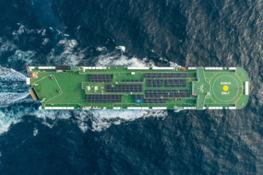 COSCO Inducts Largest Solar and LNG-fuelled Car Carrier