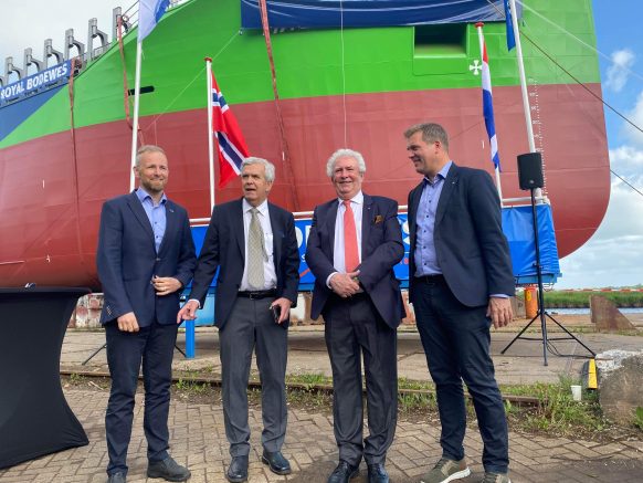 Hagland Shipping Orders Methanol-Ready Bulk Carriers