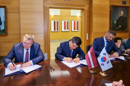 Port of Riga Explores Green Methanol Bunkering