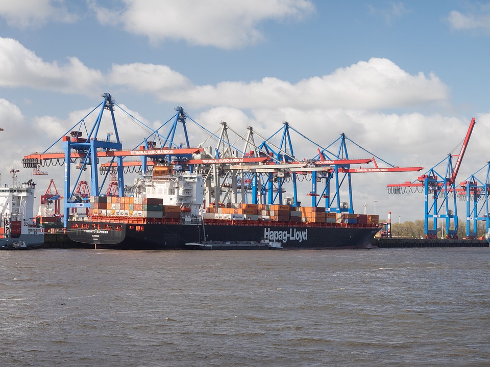 Hapag-Lloyd Increases HSFO Use as Overall Bunker Consumption Slips