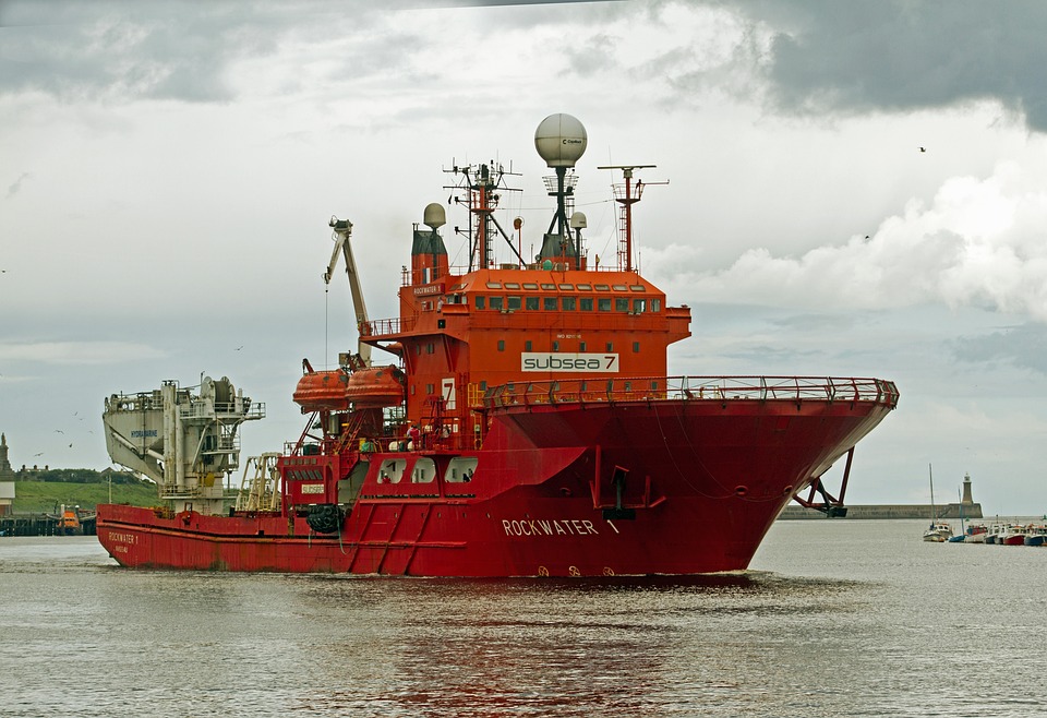 Low-emission tug Deployed in UK Port