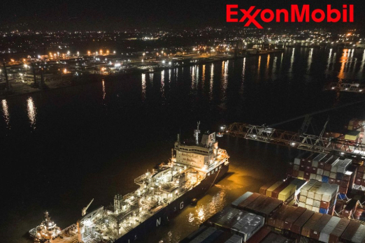 ExxonMobil Enters LNG Bunkering Market with Two Charter Vessels