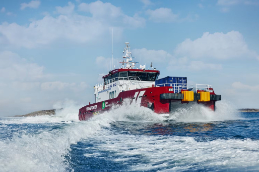 First Biomethanol-Powered Crew Vessel Enters Service
